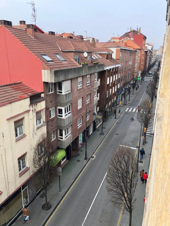 Apartamentos Schultz Gijón Buitenkant foto