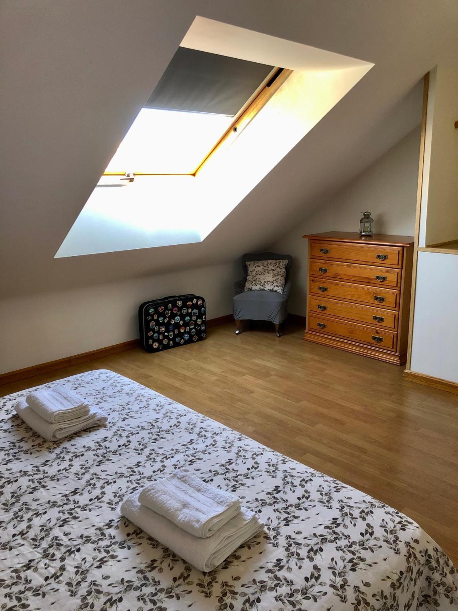Apartamentos Schultz Gijón Buitenkant foto